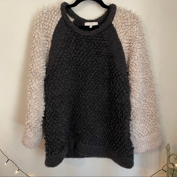 IRO Colorblock Ecru and Charcoal Gray Sweater - Picture 5 of 15